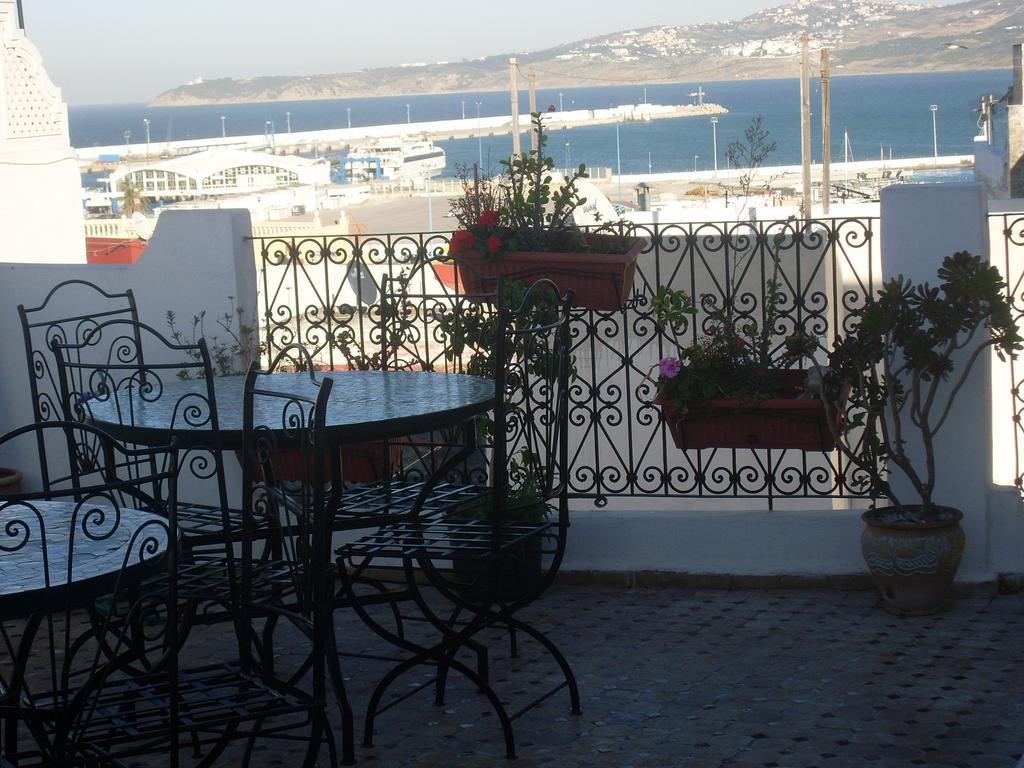 The Medina Hostel Танжер Экстерьер фото